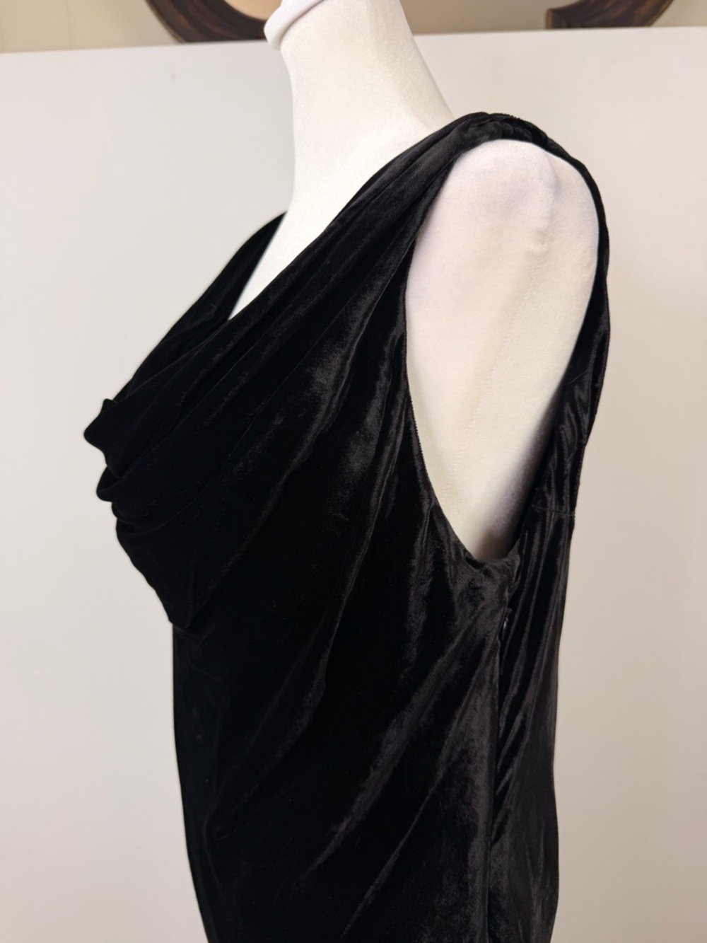 NWOT J. PETERMAN Drapey Formal Party Wedding Guest Black Velvet Dress Sz 18 $268 - Picture 5 of 14